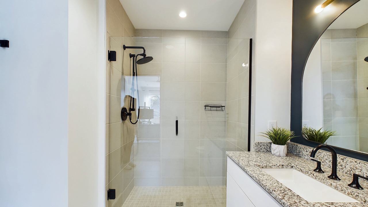 Photo of Bathroom in Historic Waverly