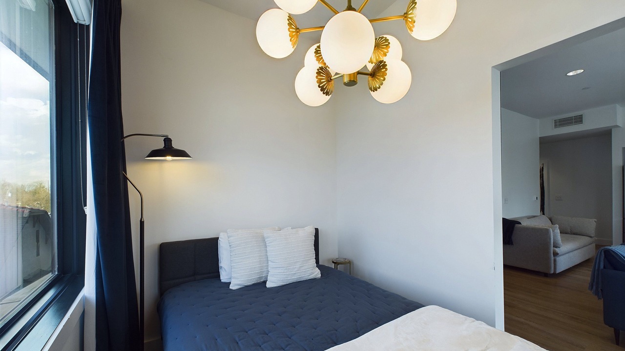 Photo of Bedroom in Historic Waverly
