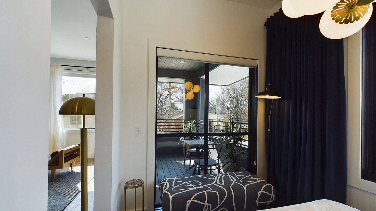 Photo of Bedroom in Historic Waverly