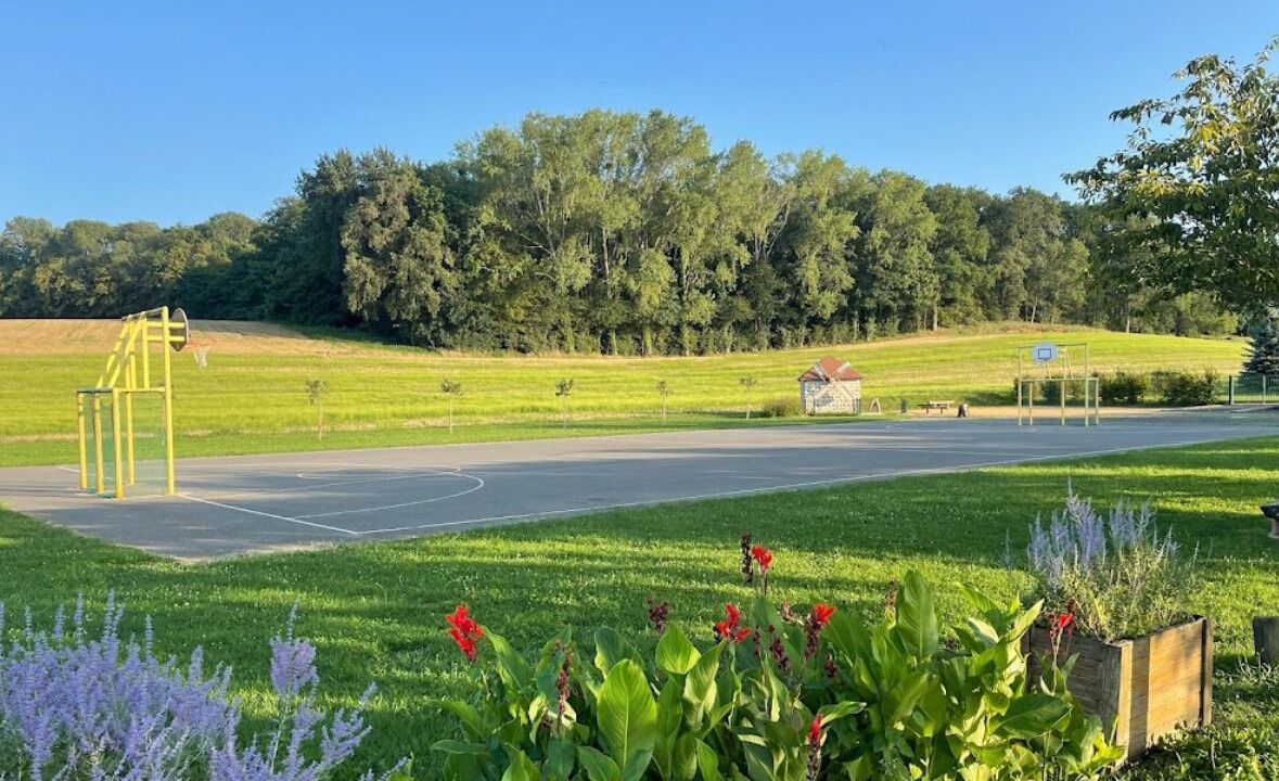 Photo of Others in Marqueglise