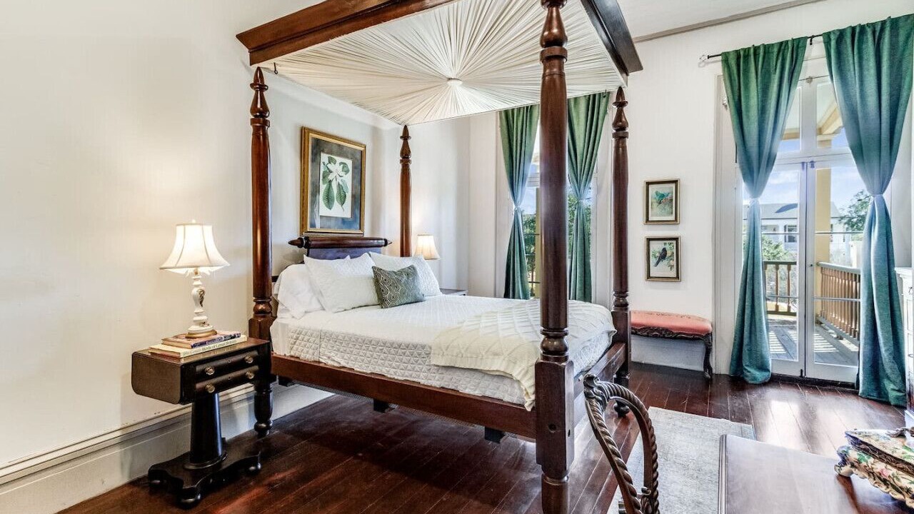 Photo of Bedroom in St. Martinville