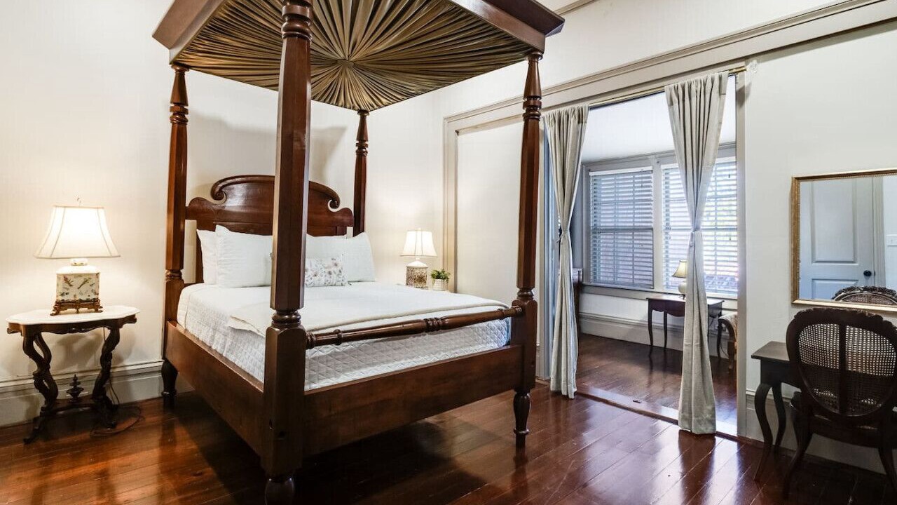 Photo of Bedroom in St. Martinville