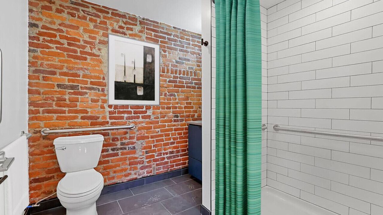 Photo of Bathroom in Downtown Columbus