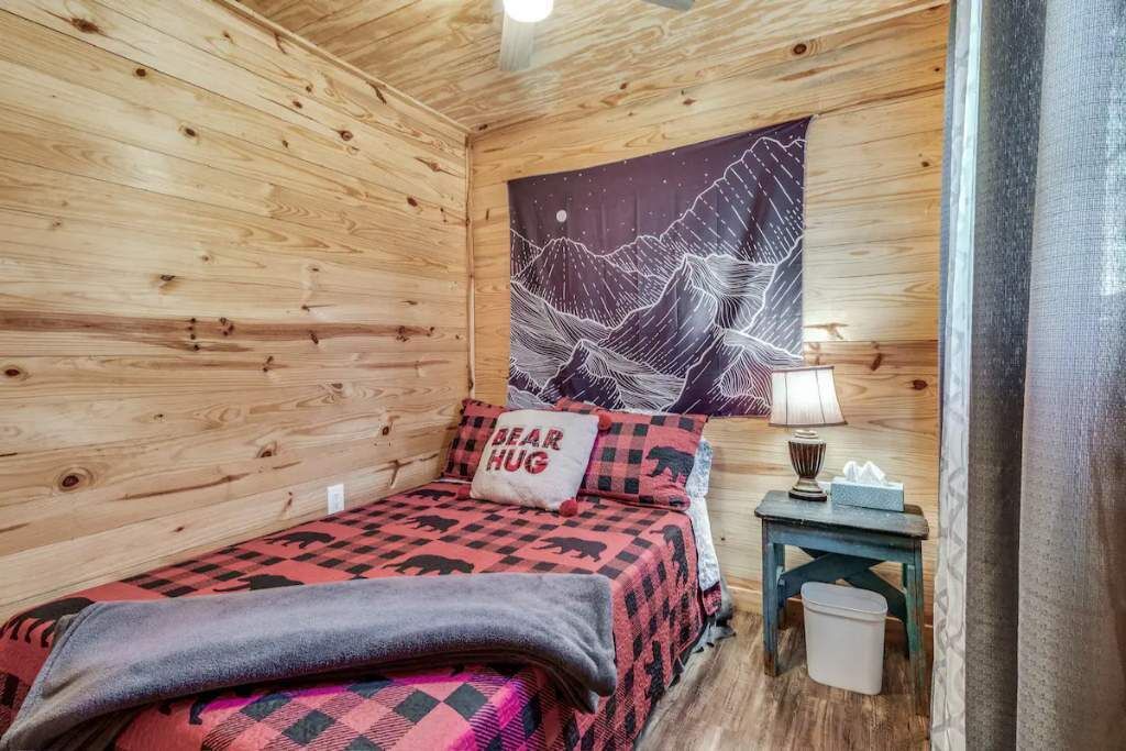 Photo of Bedroom in Gordonville