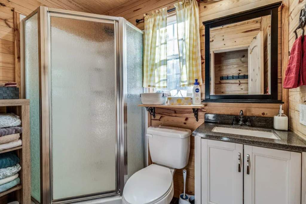 Photo of Bathroom in Gordonville
