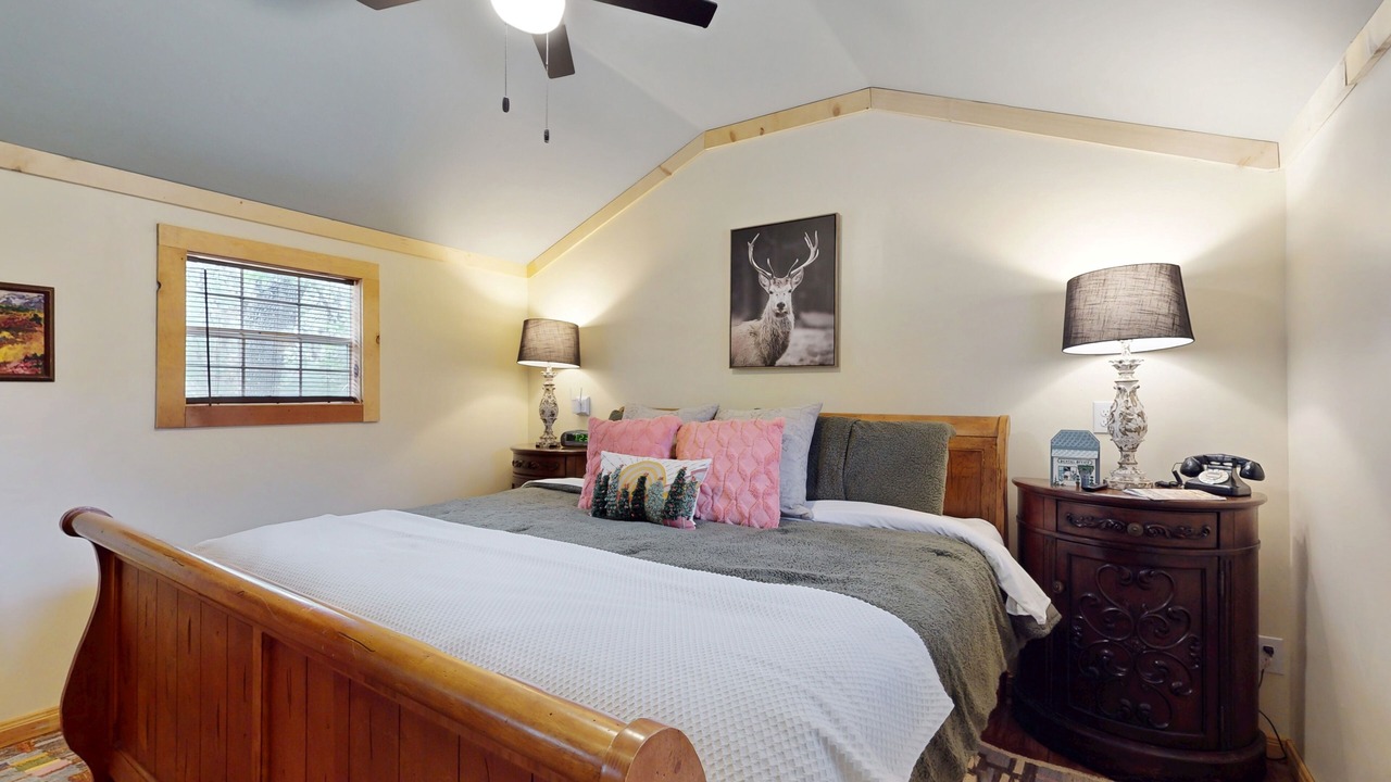 Photo of Bedroom in Ledbetter