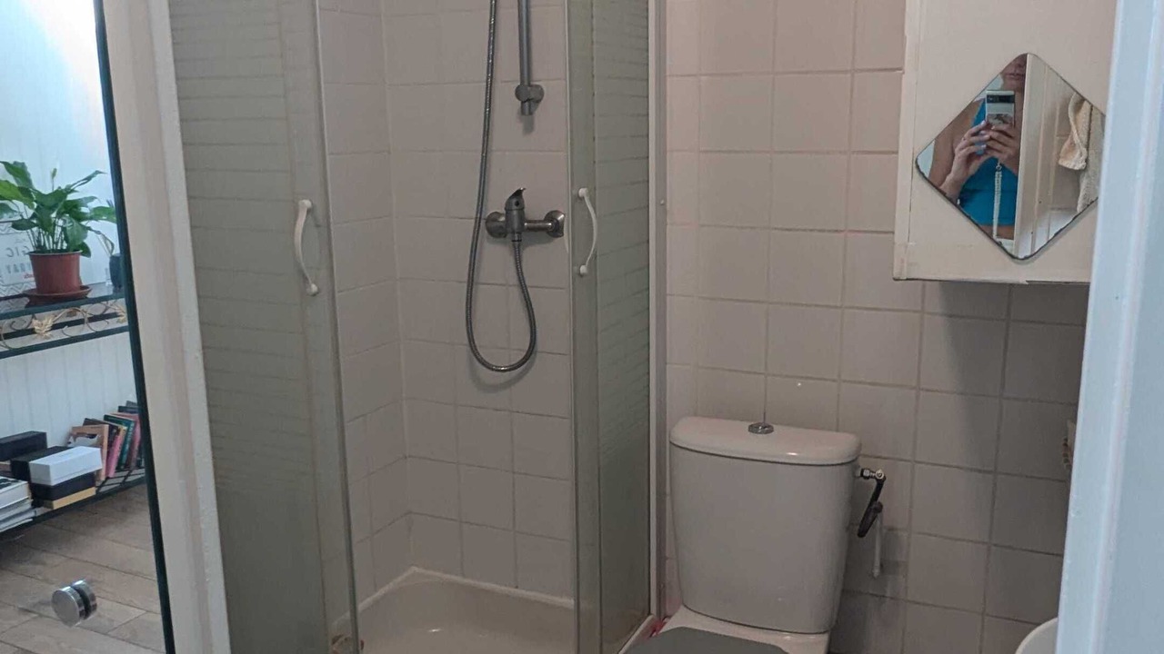 Photo of Bathroom in Plateau - Mont-Valerien