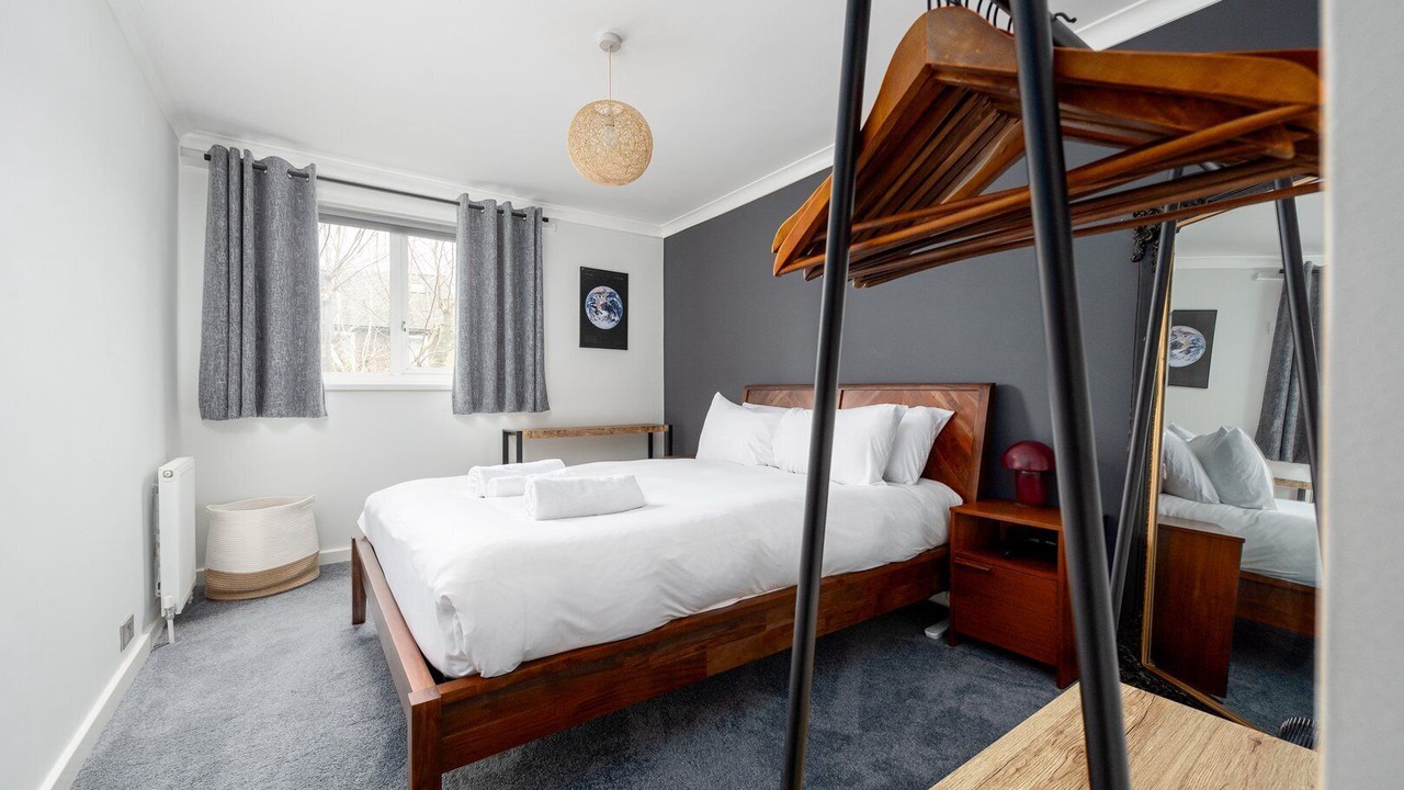 Photo of Bedroom in Nunhead