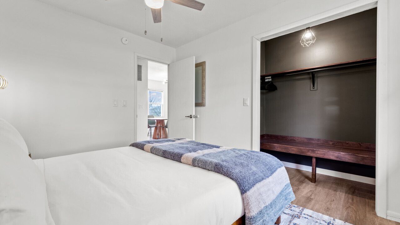 Photo of Bedroom in Ozark