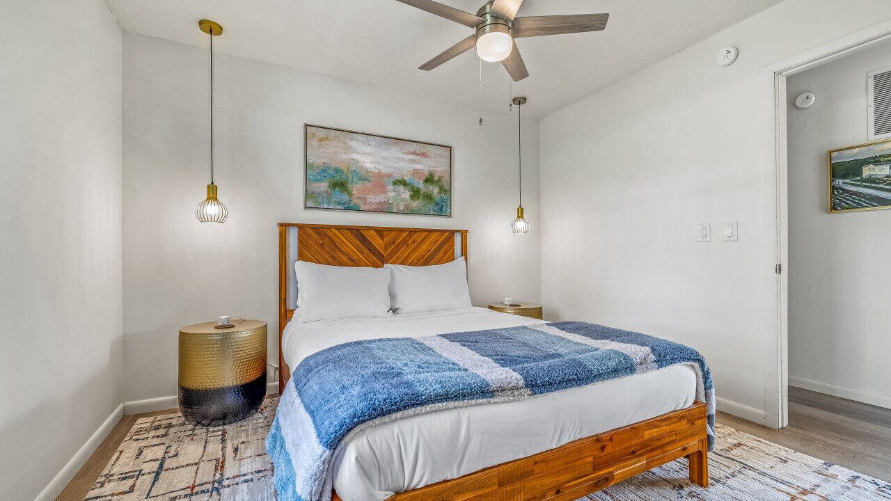 Photo of Bedroom in Ozark