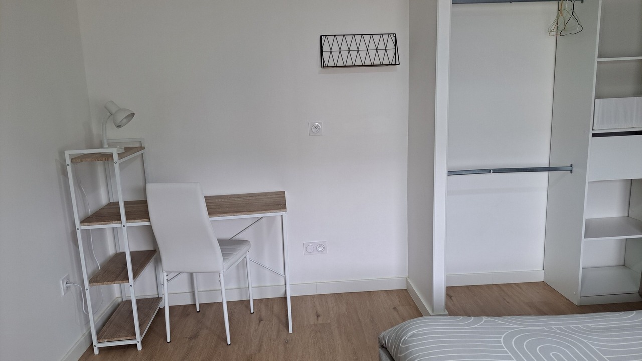 Photo of Bedroom in Avrille