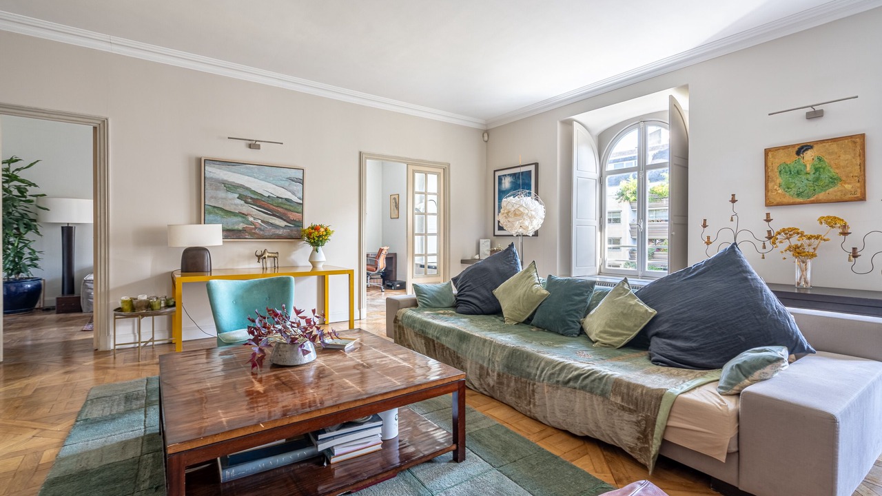 Photo of Livingroom in 6th Arrondissement