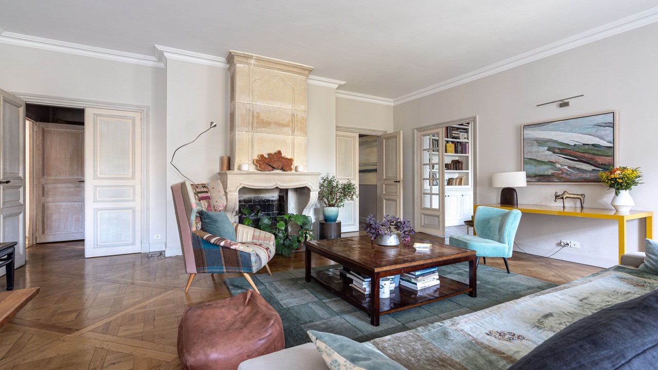 Photo of Livingroom in 6th Arrondissement