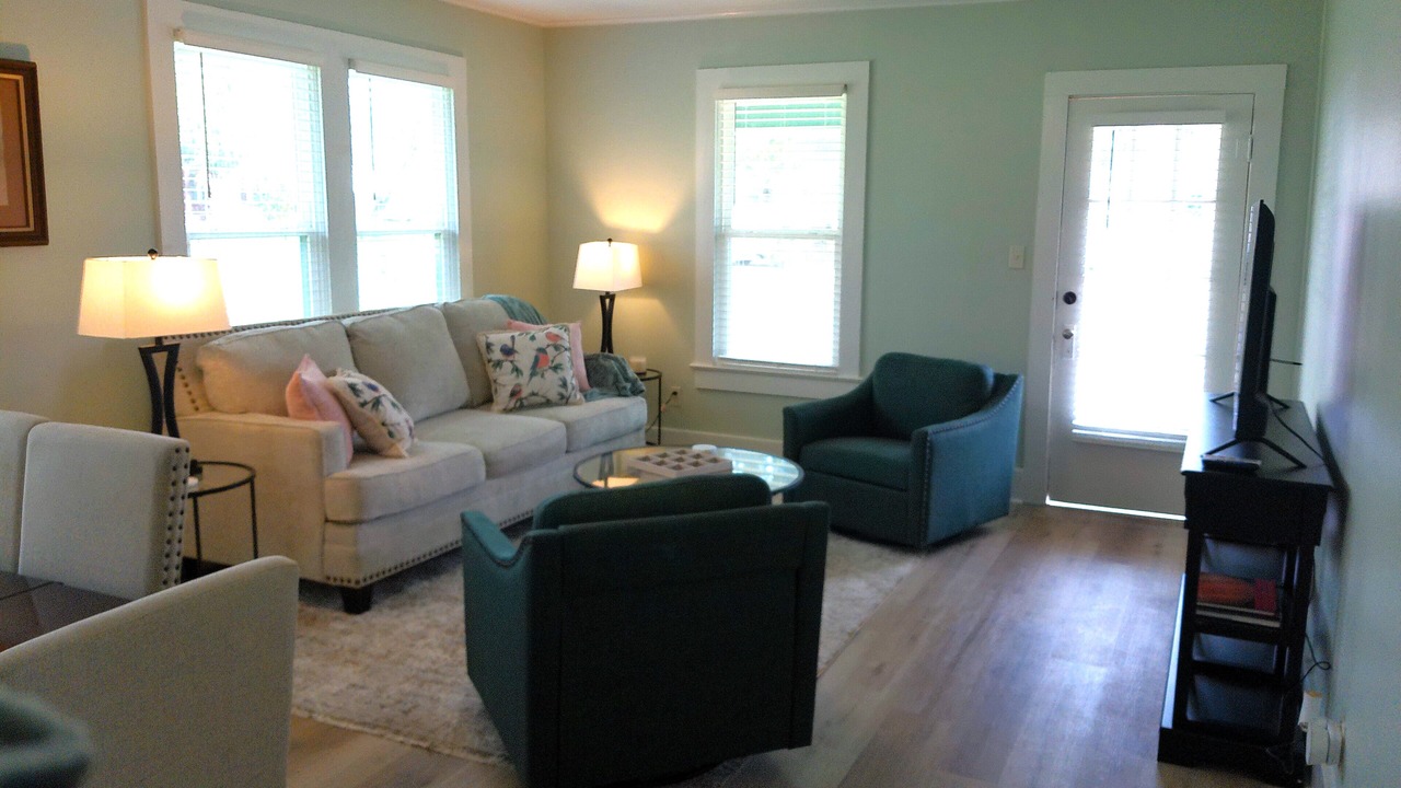 Photo of Livingroom in Beeville