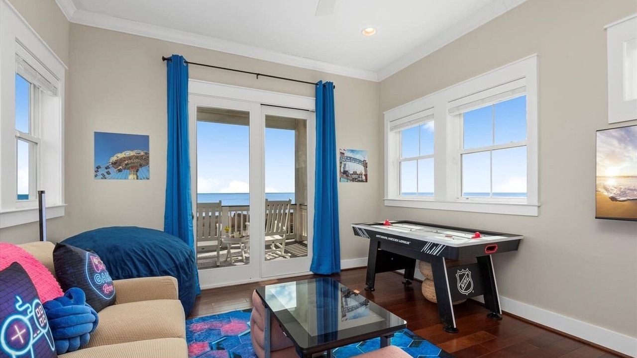 Photo of Bedroom in Red Fish Cove
