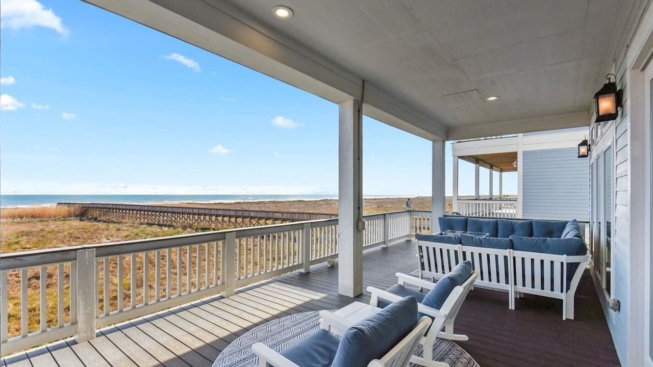 Photo of Bedroom in Red Fish Cove