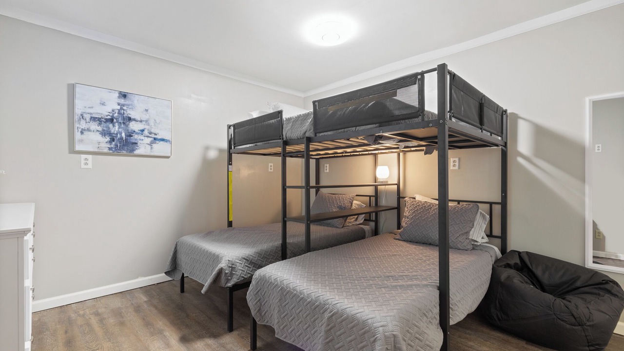 Photo of Bedroom in Dandridge