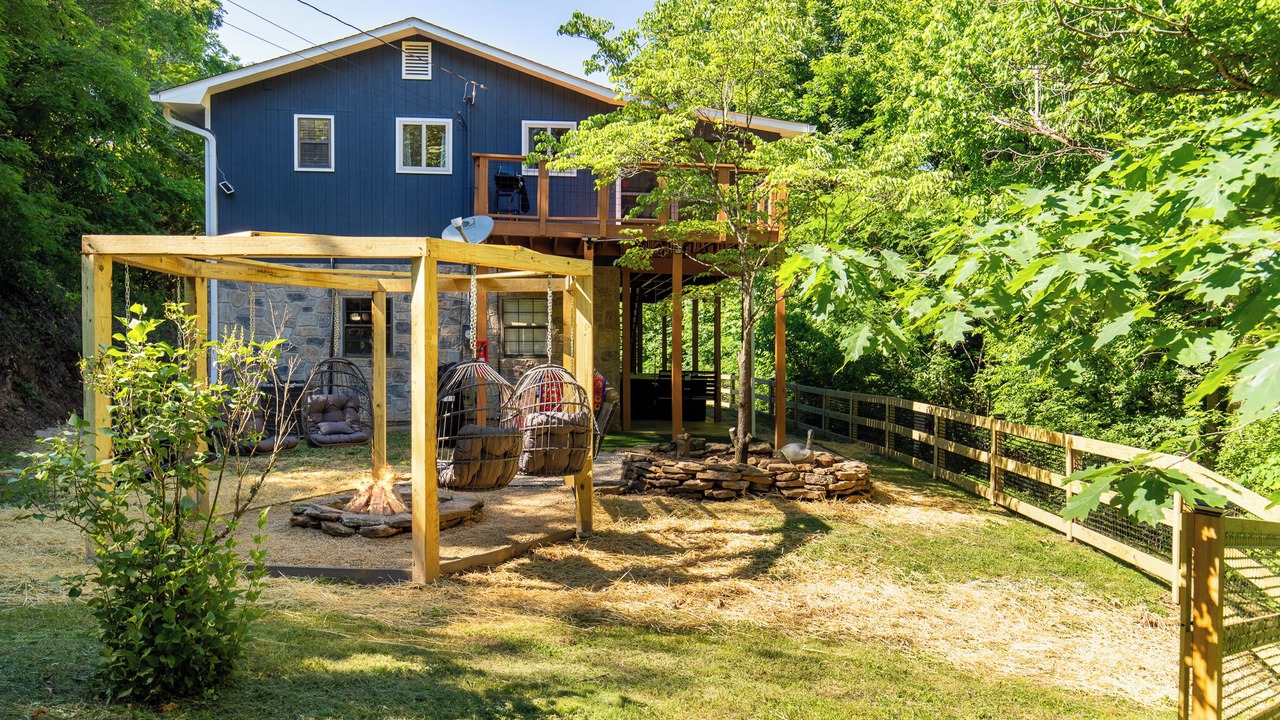 Photo of Outdoor in Dandridge