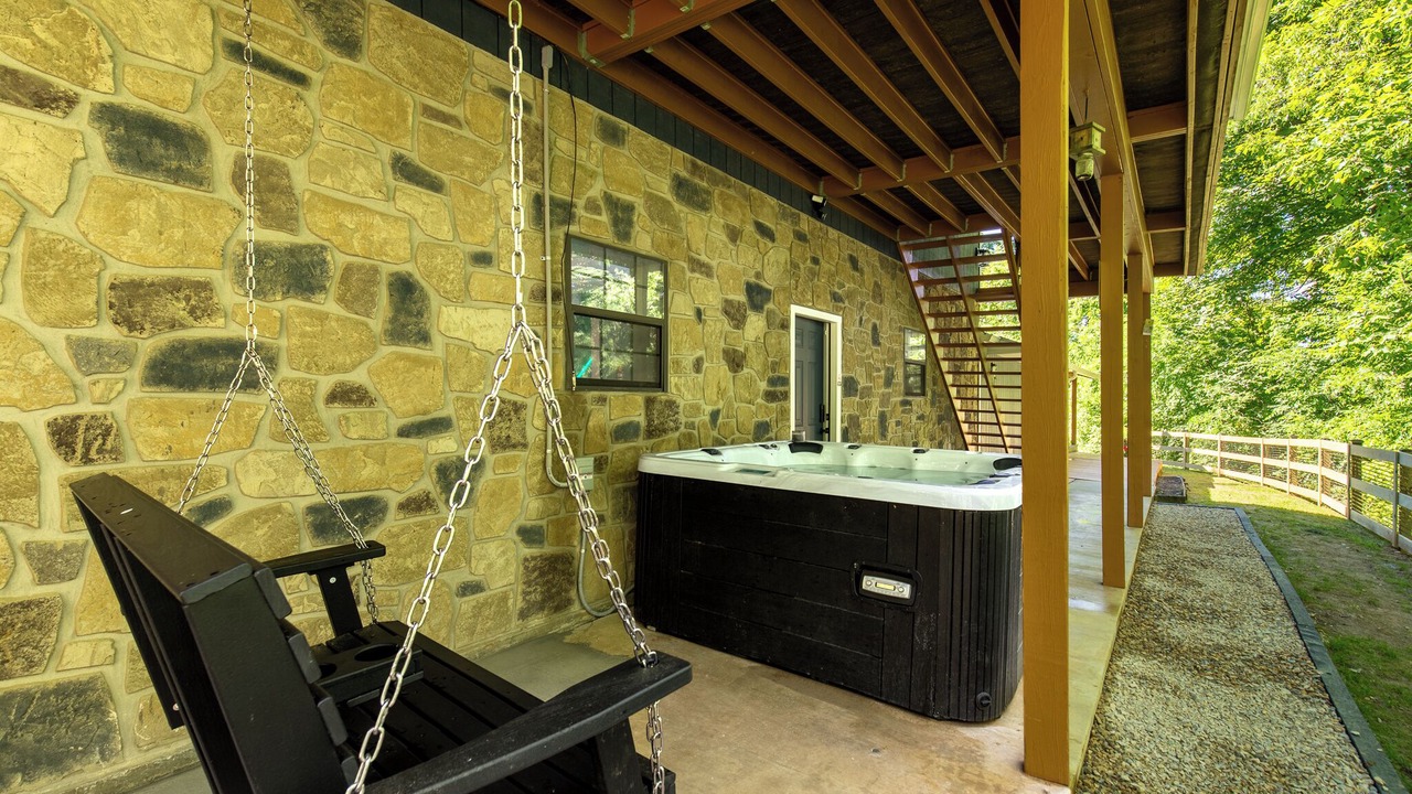 Photo of Patio Balcony in Dandridge