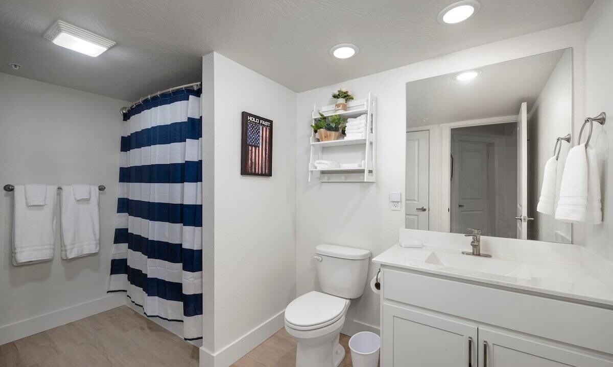 Photo of Bathroom in Downtown Branson