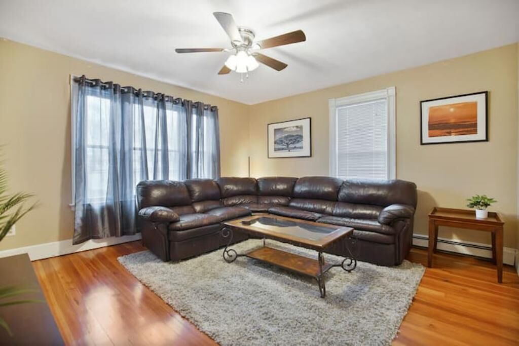 Photo of Livingroom in West Hartford