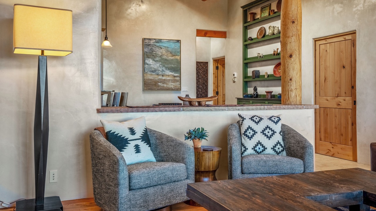 Photo of Livingroom in Tesuque