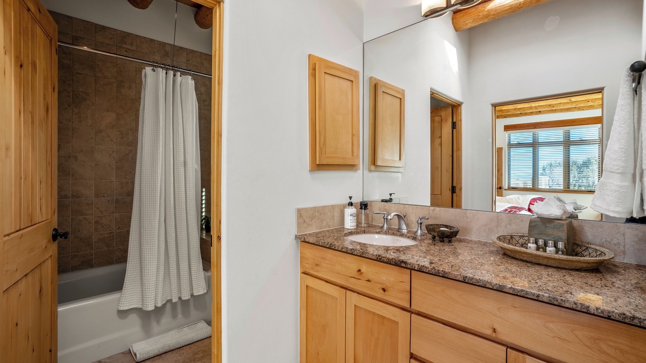 Photo of Bathroom in Tesuque