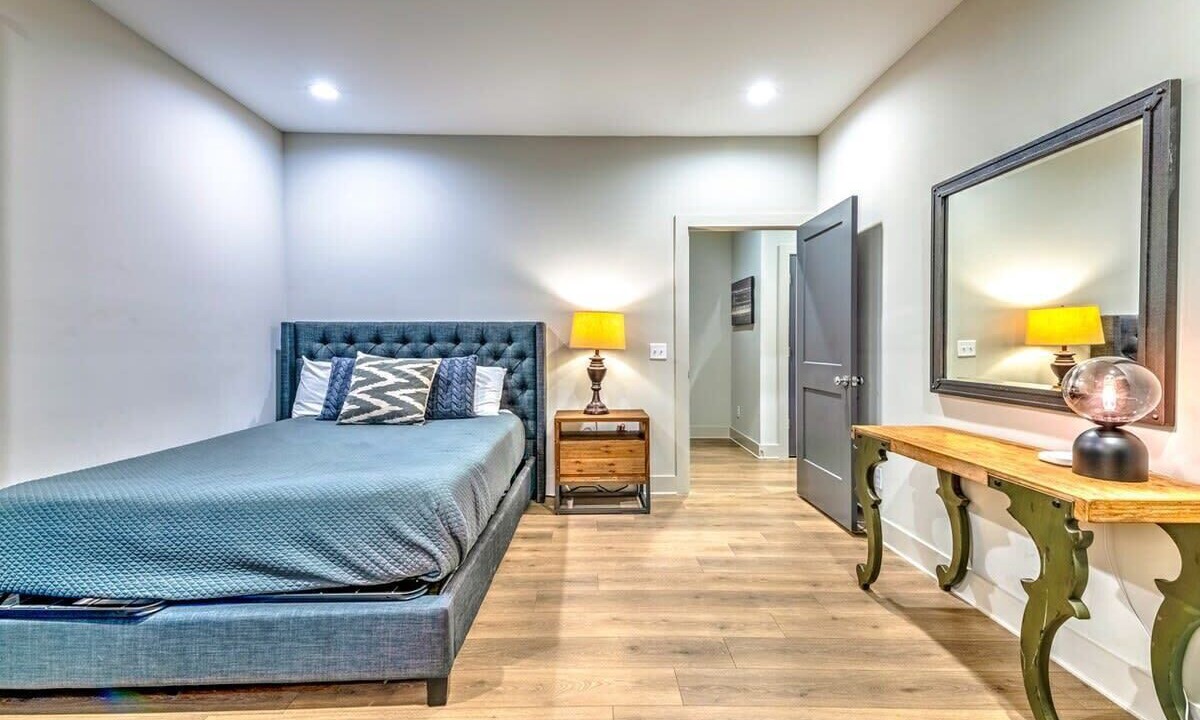 Photo of Bedroom in Berry Hill