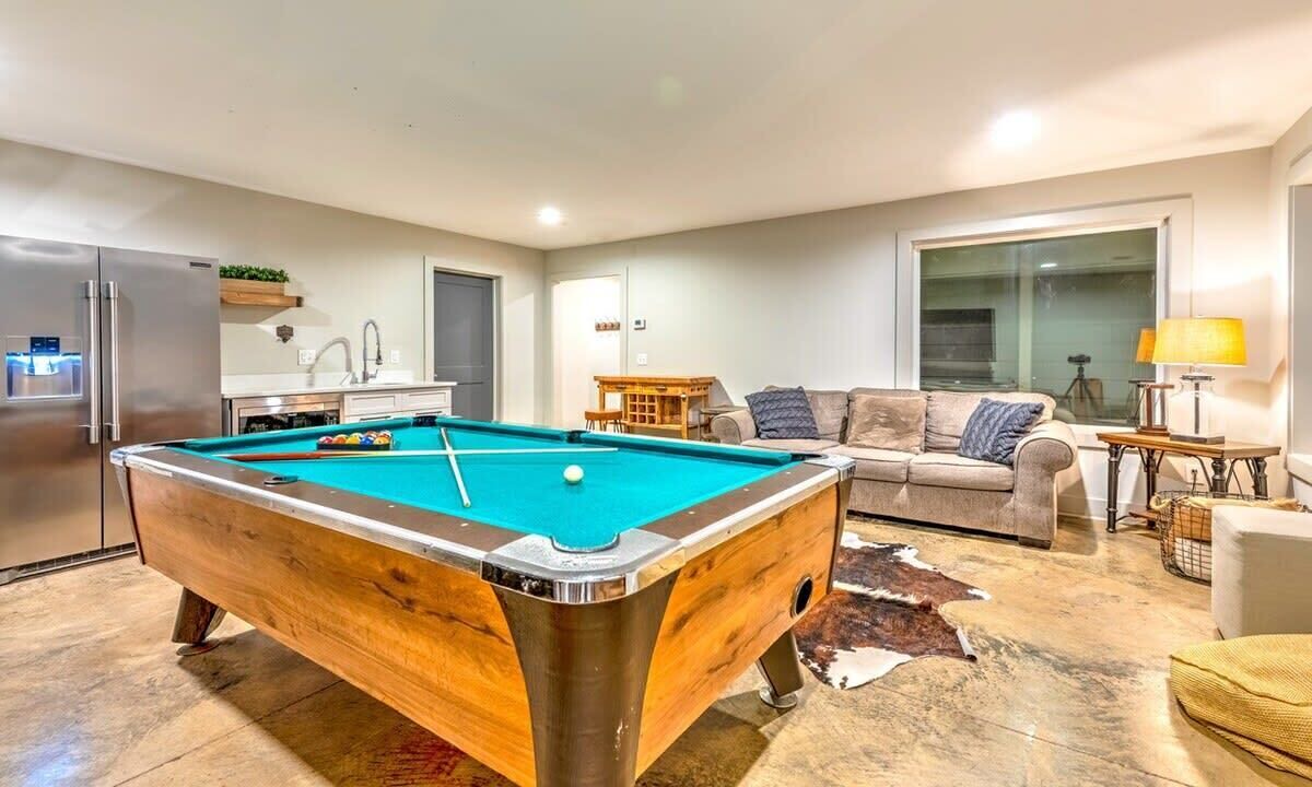 Photo of Livingroom in Berry Hill