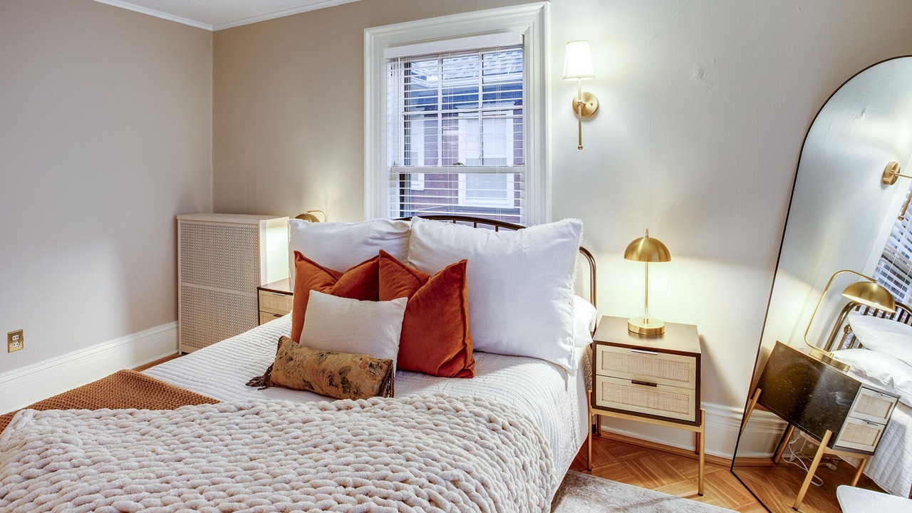 Photo of Bedroom in East Avenue