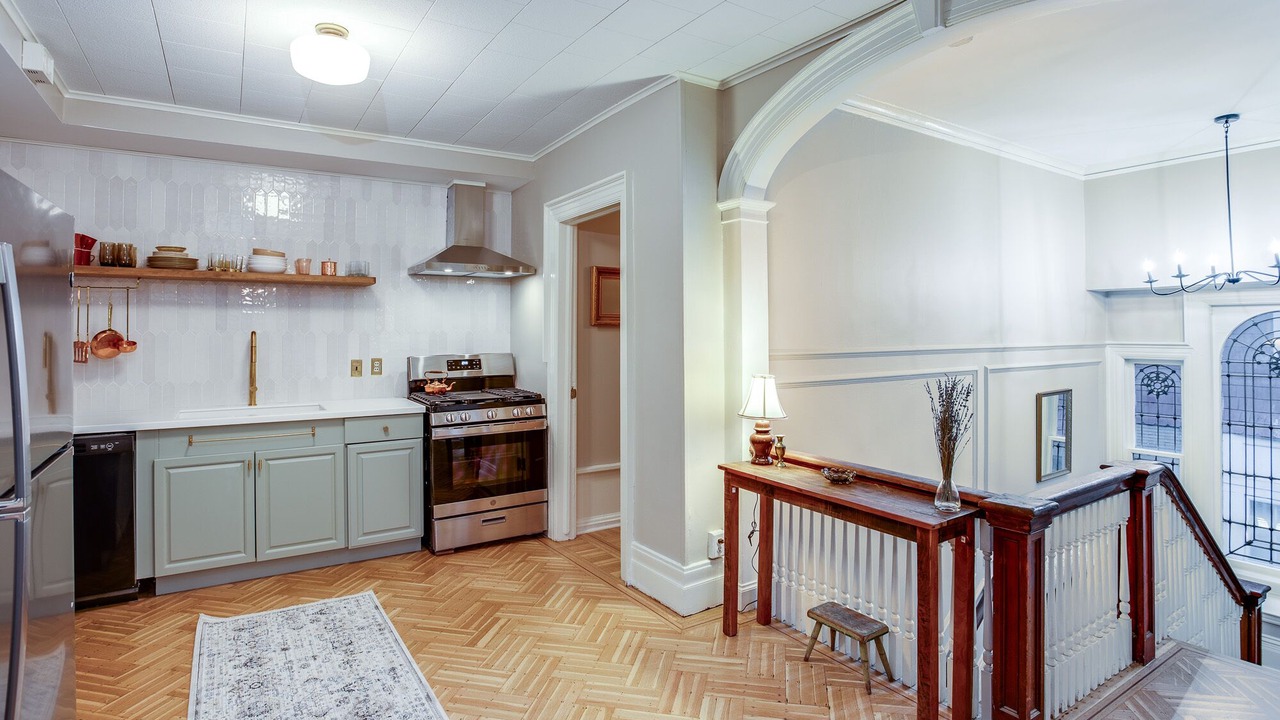 Photo of Kitchen in East Avenue