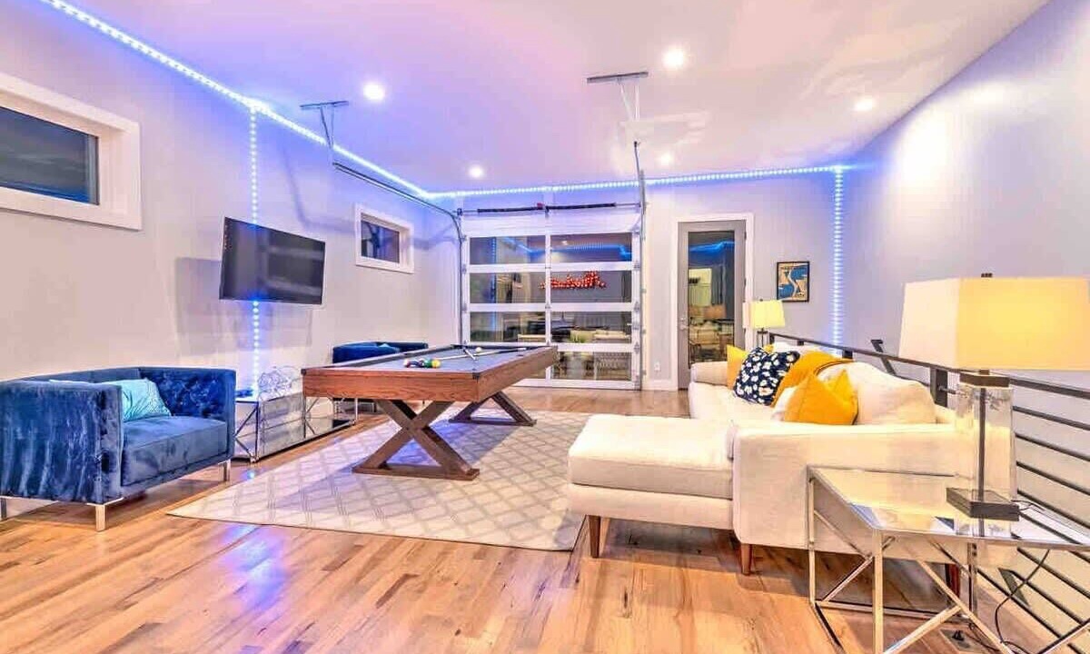 Photo of Livingroom in Eighth Avenue