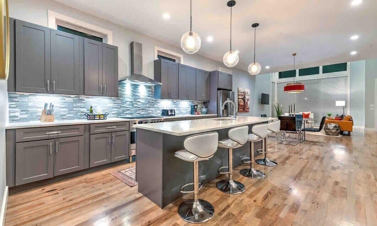 Photo of Kitchen in Eighth Avenue