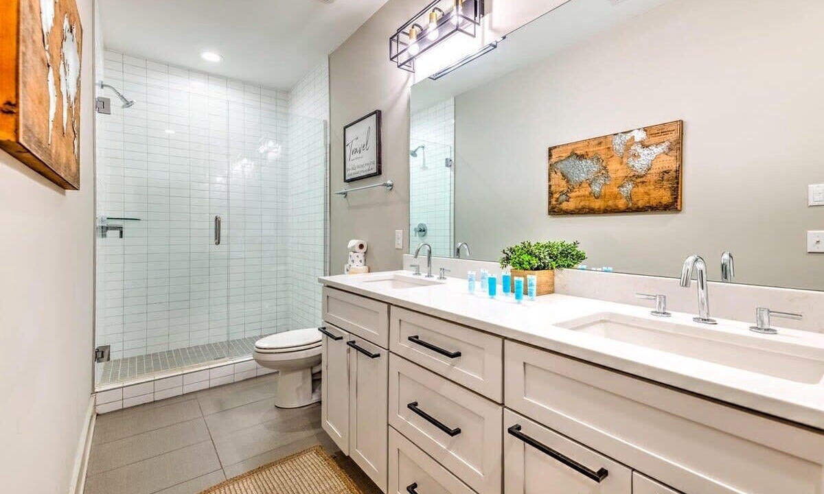 Photo of Bathroom in Berry Hill