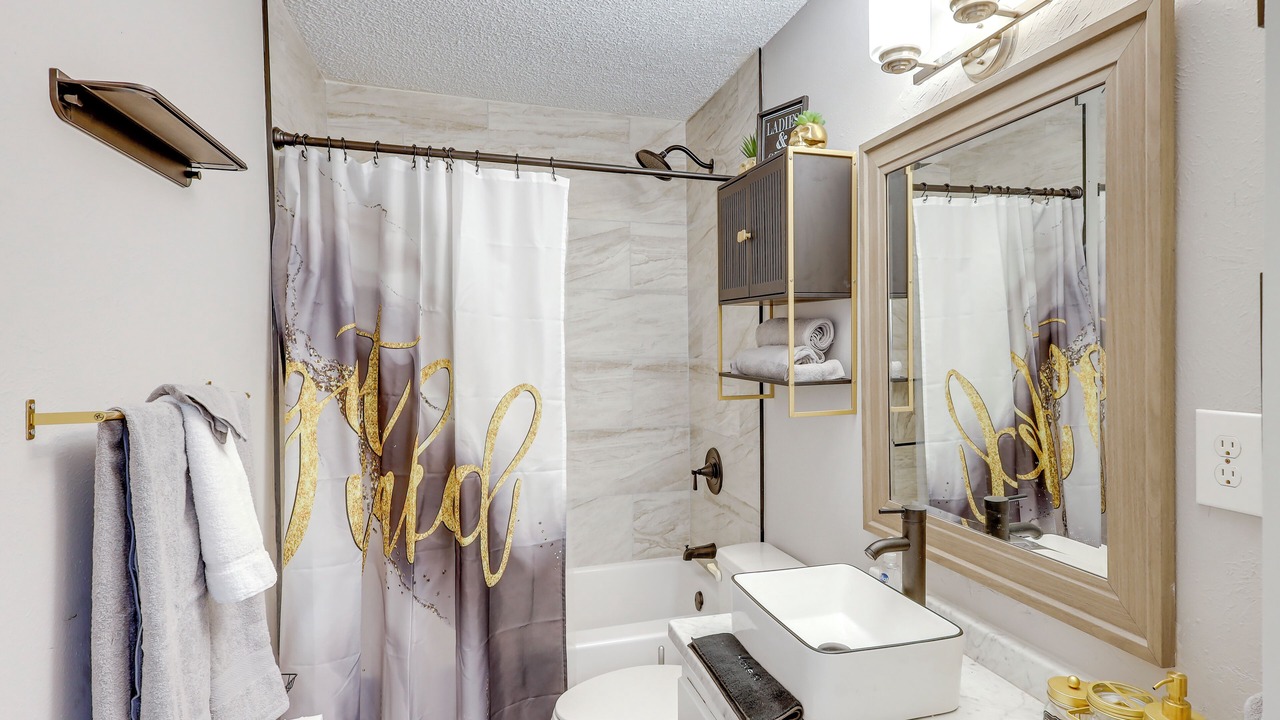 Photo of Bathroom in Killeen