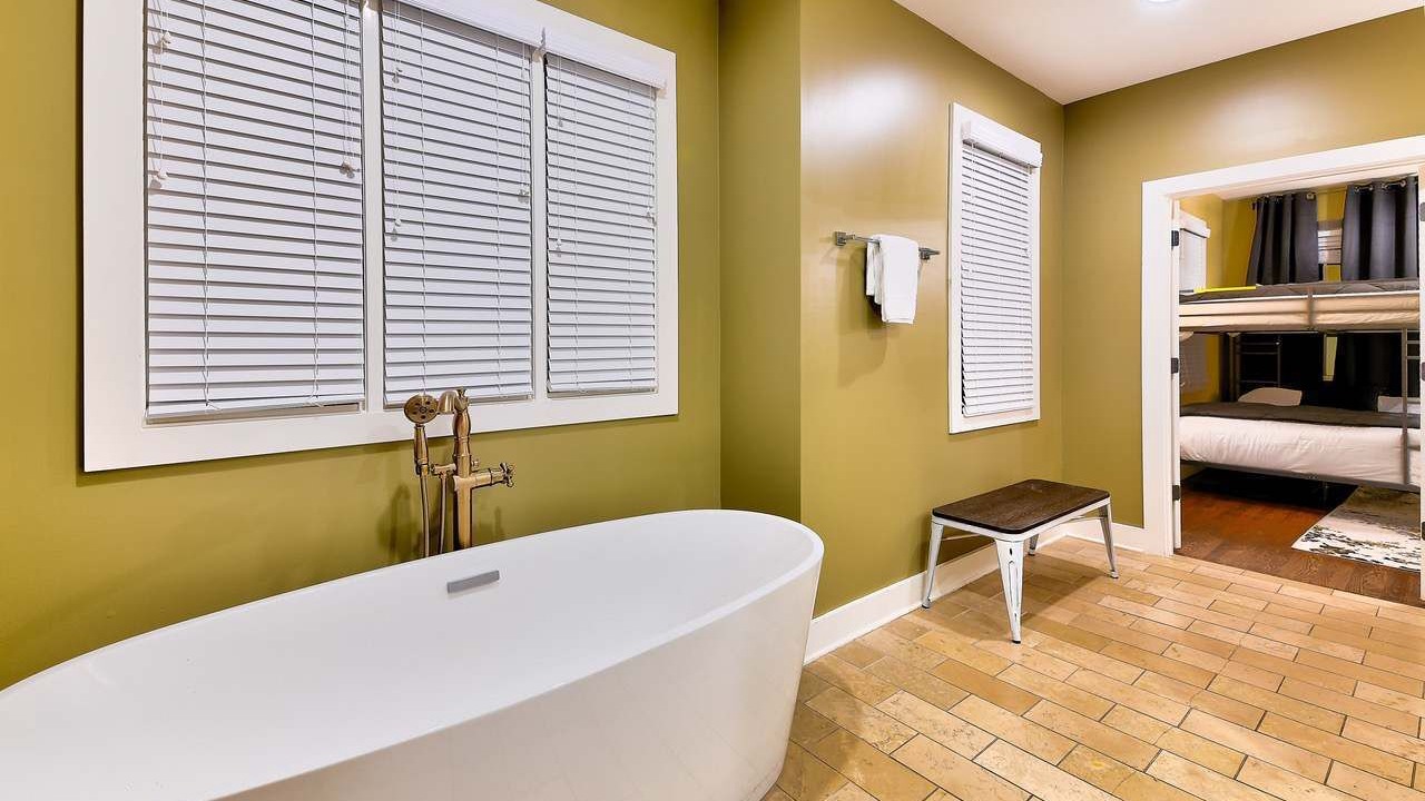 Photo of Bathroom in Hillsboro West End