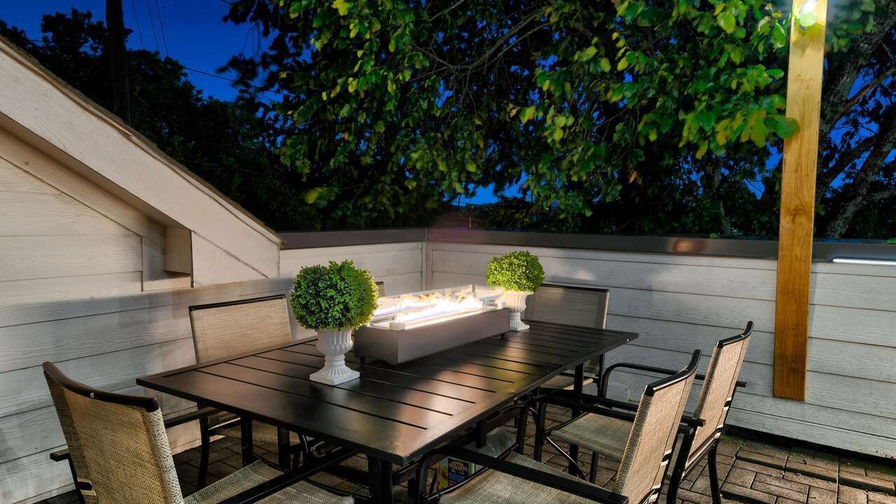Photo of Outdoor in Hillsboro West End