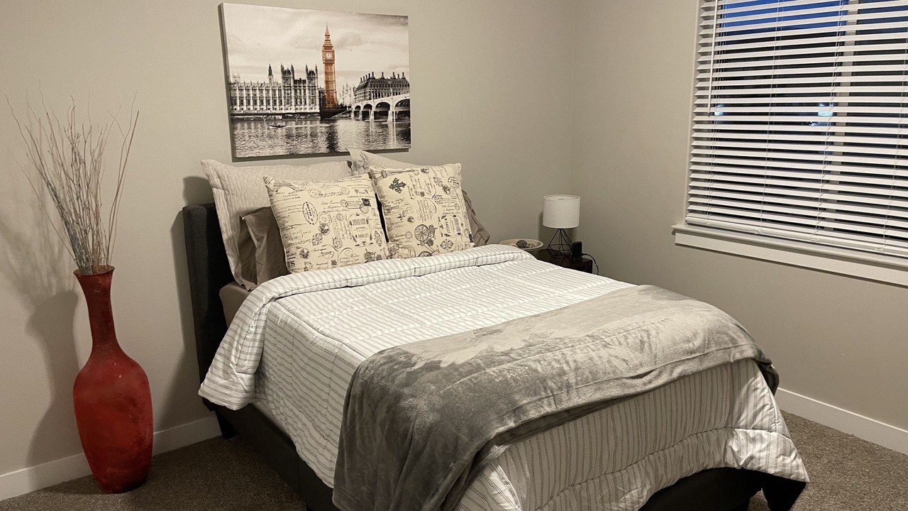 Photo of Bedroom in West Richland