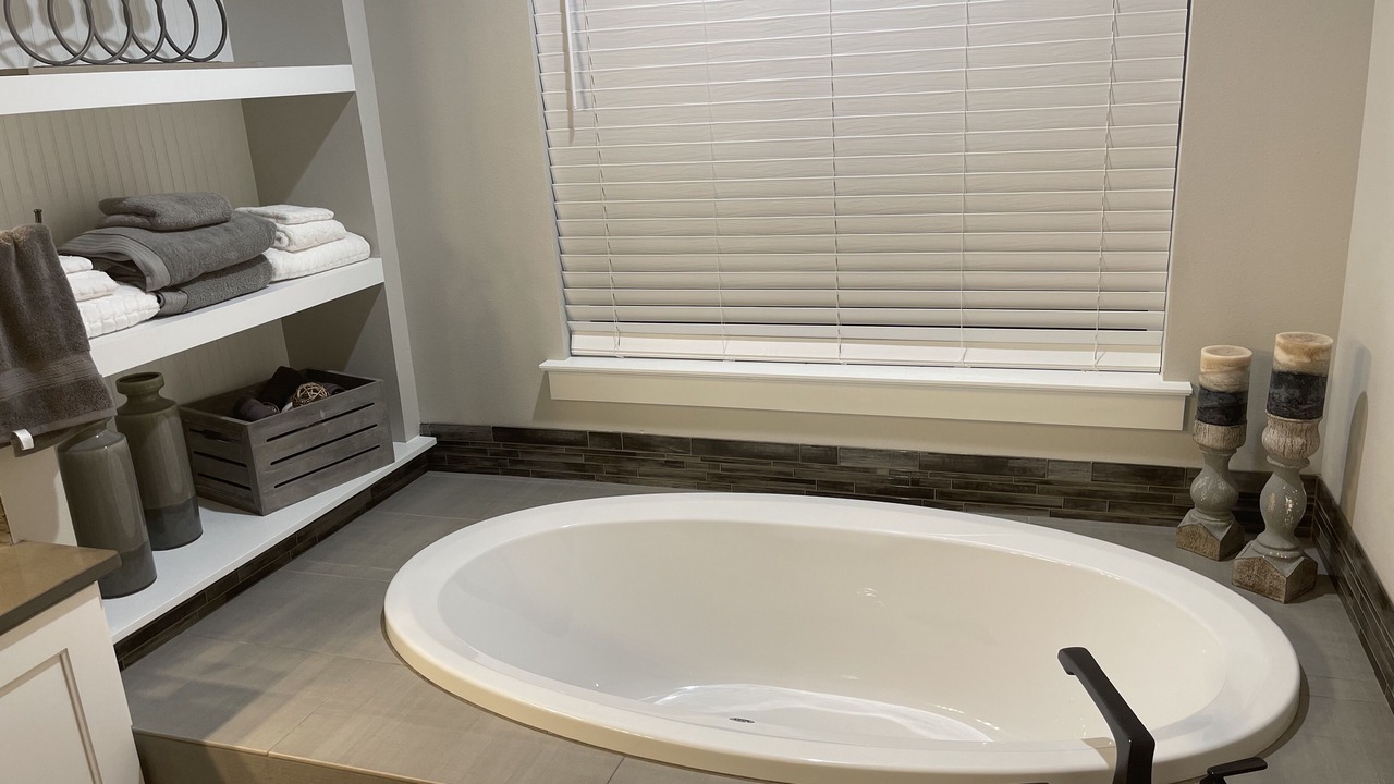 Photo of Bathroom in West Richland