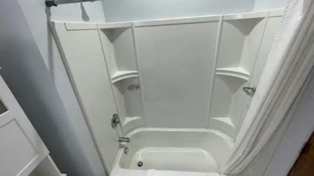 Photo of Bathroom in Warren