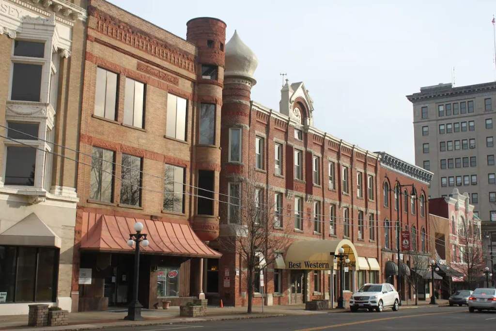 Photo of Outdoor in Warren