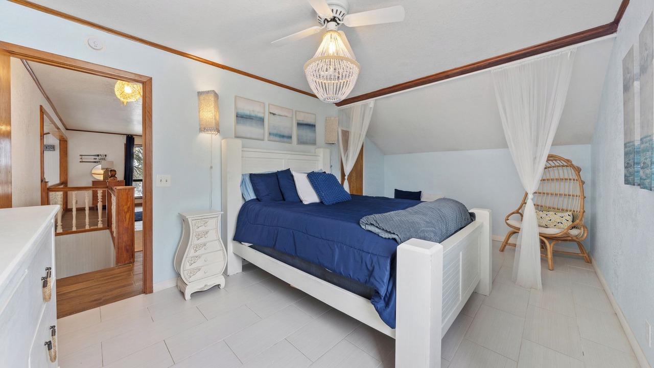 Photo of Bedroom in Leon Junction