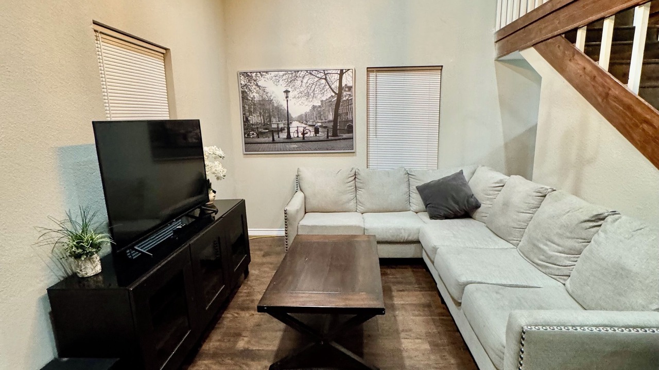 Photo of Livingroom in Waco