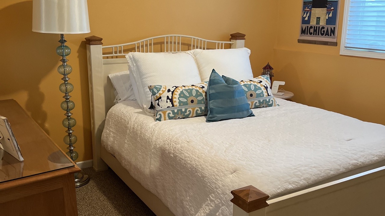 Photo of Bedroom in Douglas