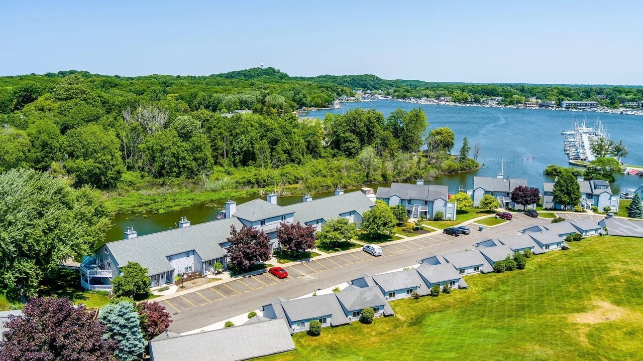 Photo of Outdoor in Douglas