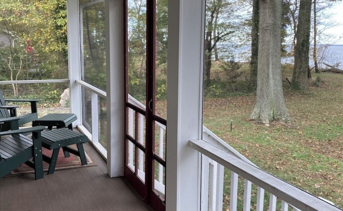 Photo of Patio Balcony in Earlville