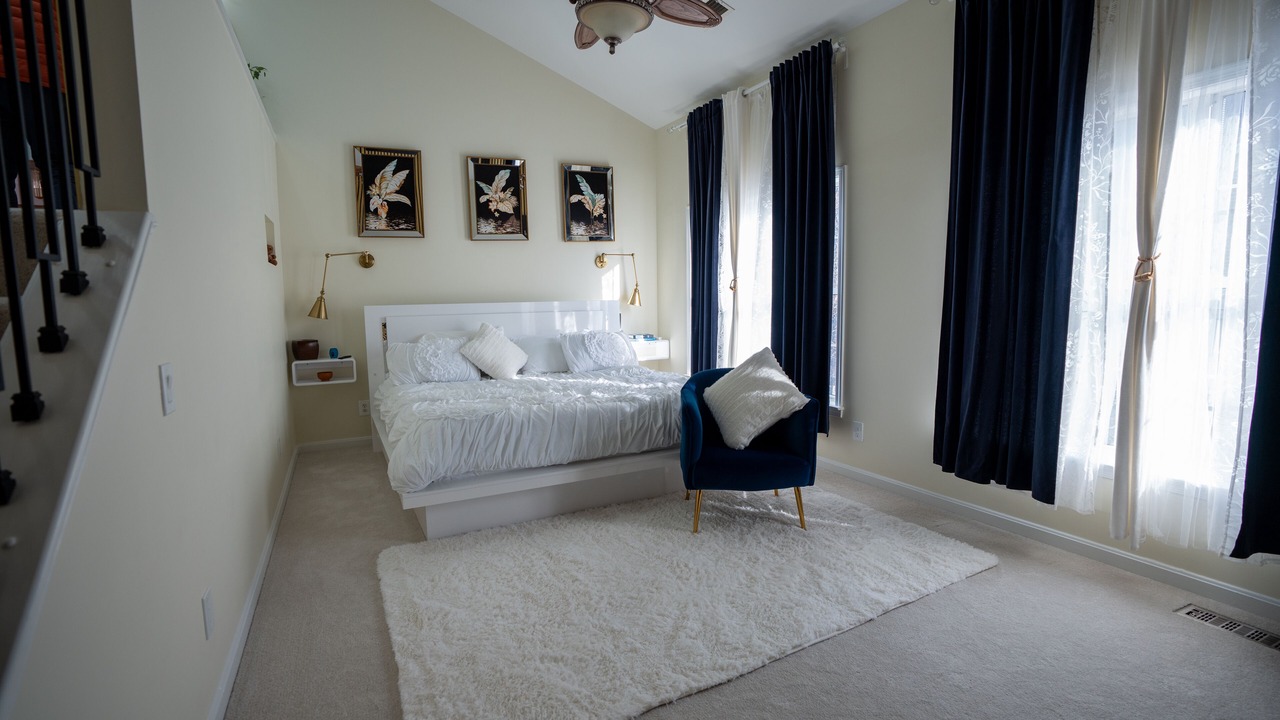 Photo of Bedroom in Alexandria West