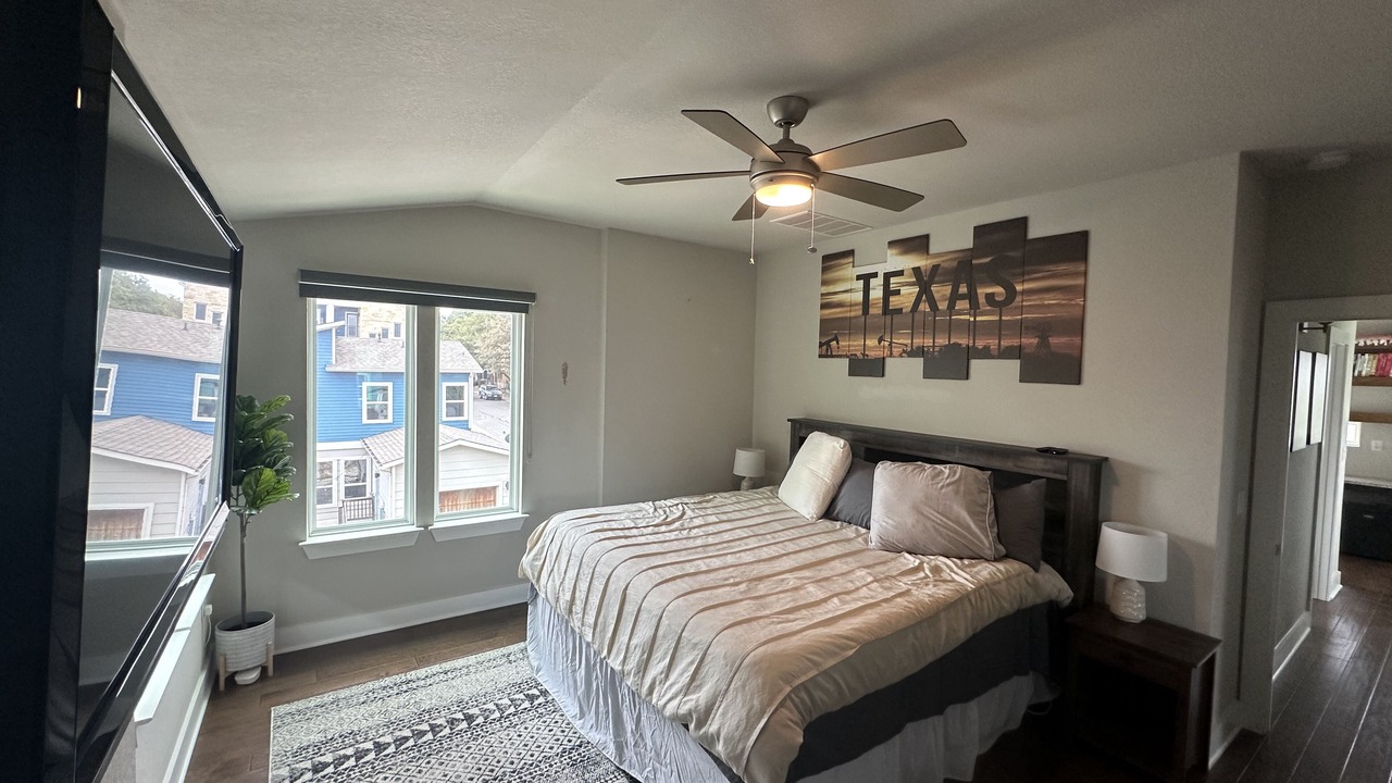 Photo of Bedroom in Parker Lane