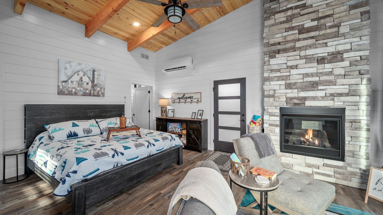 Photo of Bedroom in Treloar