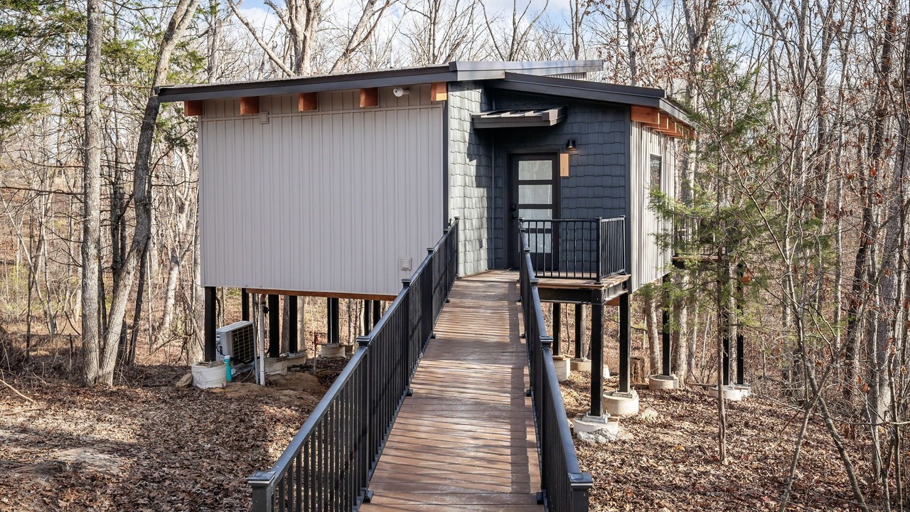 Photo of Outdoor in Treloar